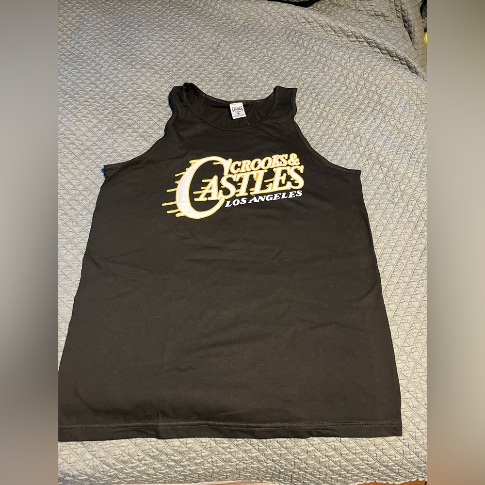 Crooks and castles tank top